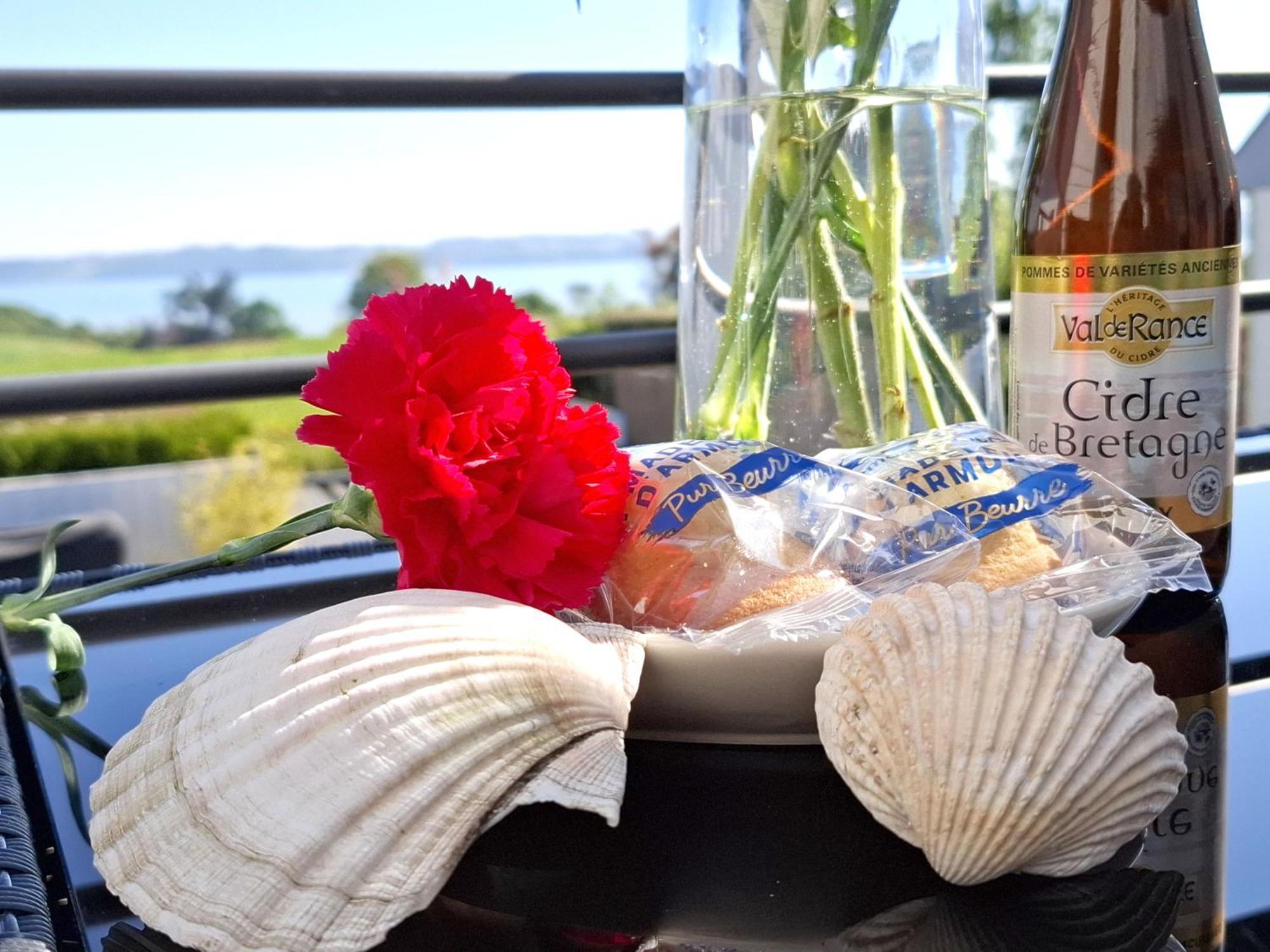 Le Ti'Nid - Gite De Charme - Vue Mer Langueux Luaran gambar